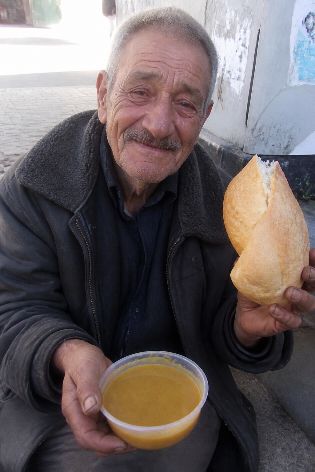 Her Gün Verdiğim Yemeğin İçindeki Zarf