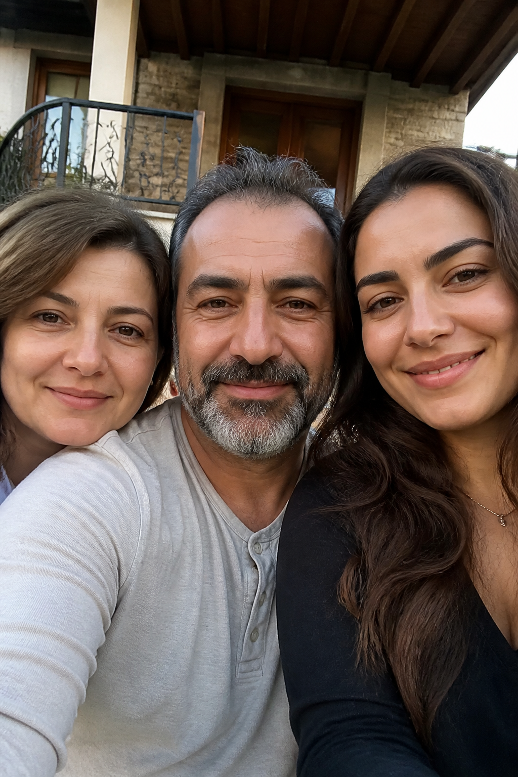 Kapıdaki Sessizlik
